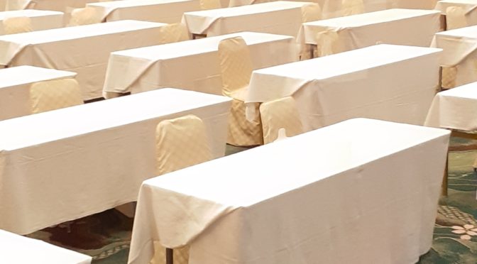 経営方針説明会とセットで昼食会があります。